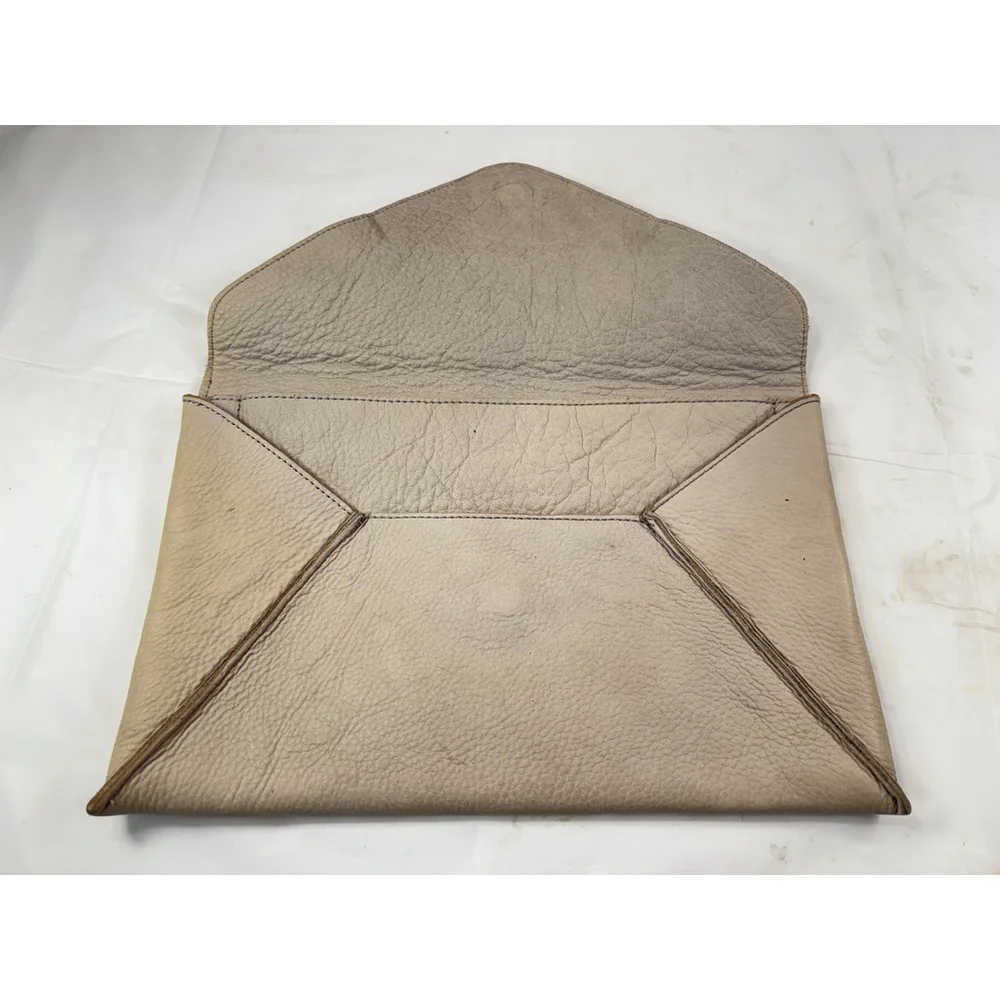 LINEA PELLE GREY LARGE LEATHER ENVELOPE CLUTCH